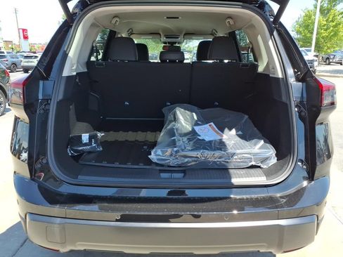 New 2026 Nissan Rogue SV w/ Rock Creek Premium Package AWD/4WD image 9