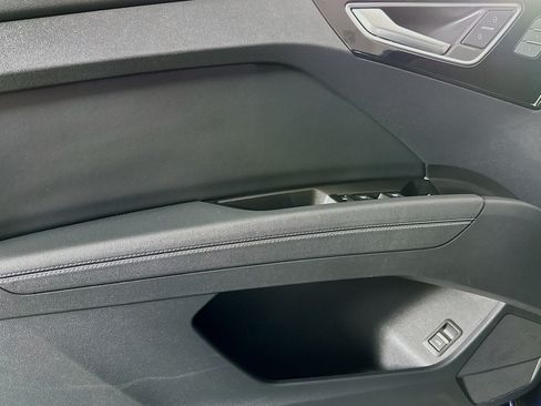 Used 2023 Audi Q4 e-tron Premium Plus RWD image 21