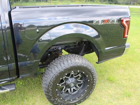 Used 2015 Ford F150 XLT w/ Equipment Group 302A Luxury AWD/4WD image 11