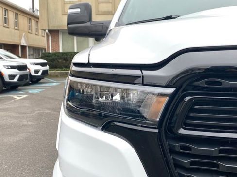 New 2026 RAM 1500 4x4 Crew Cab image 10