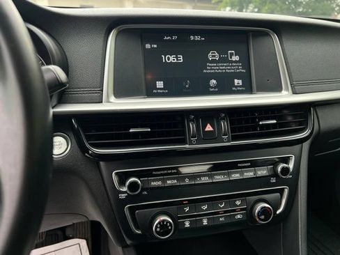 Used 2020 Kia Optima S FWD image 38
