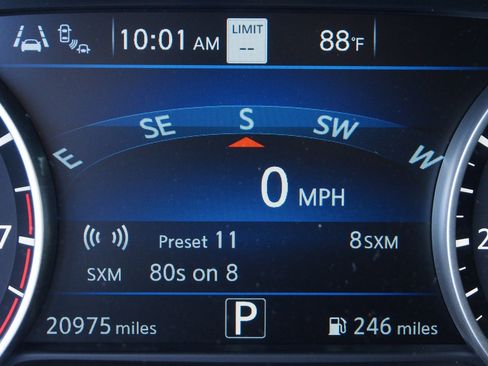 Used 2024 Nissan Murano Platinum w/ Cargo Package AWD/4WD image 32