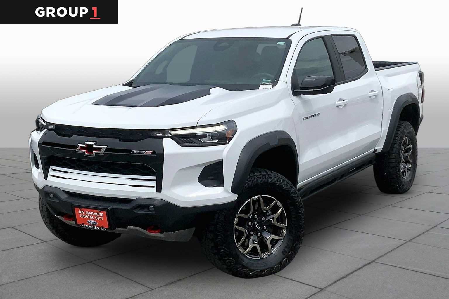 Used 2024 Chevrolet Colorado ZR2 w/ ZR2 Convenience Package III AWD/4WD image 1
