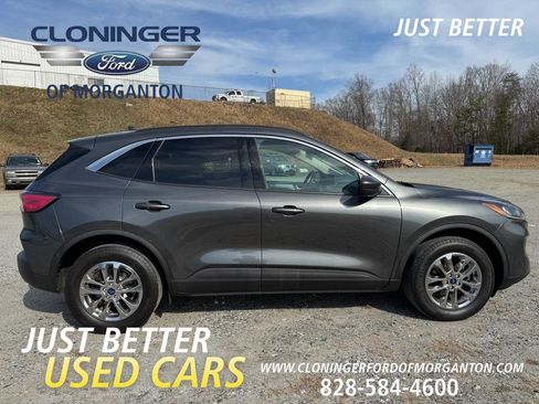 Used 2020 Ford Escape SE image 9