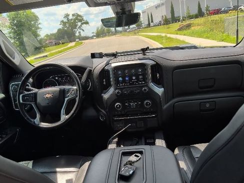Used 2020 Chevrolet Silverado 2500 LTZ w/ LTZ Premium Package AWD/4WD image 12