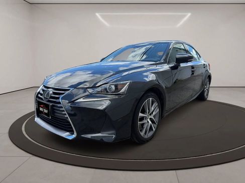 Used 2019 Lexus IS 300 w/ Accessory Package 2 RWD image 3