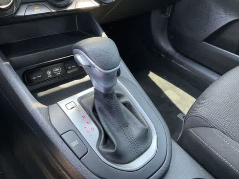 Used 2021 Kia Forte LXS FWD image 23