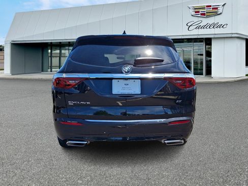 Used 2023 Buick Enclave Essence w/ Sport Touring Edition AWD/4WD image 5