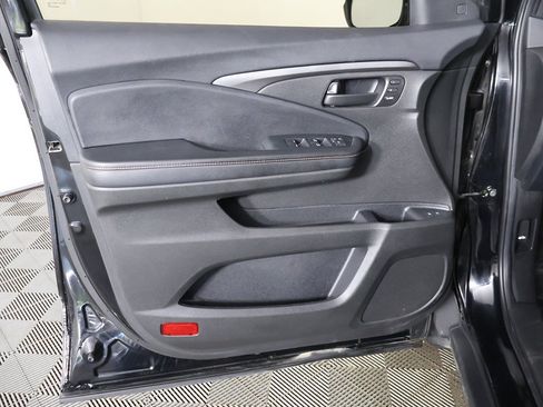 Used 2022 Honda Passport TrailSport image 24