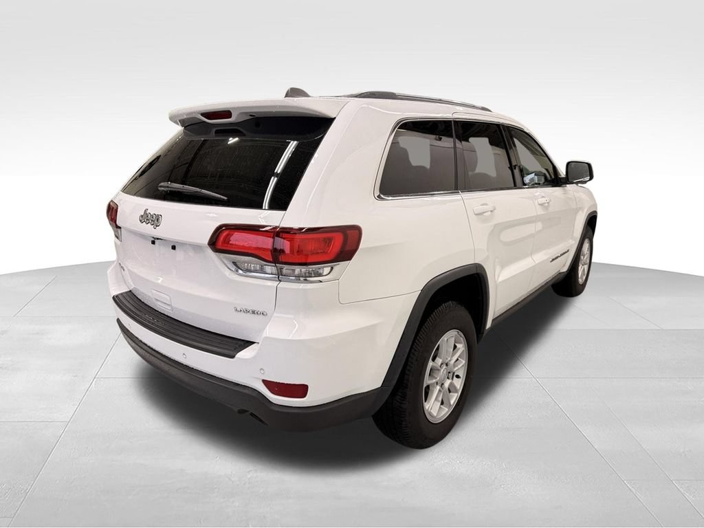 Used 2020 Jeep Grand Cherokee Laredo AWD/4WD image 6