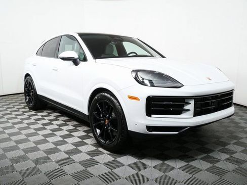 New 2026 Porsche Cayenne Coupe image 28