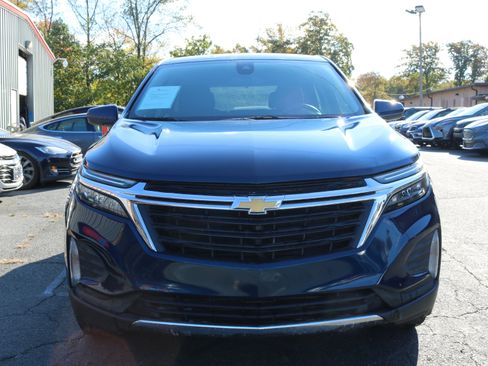 Used 2022 Chevrolet Equinox LT image 2