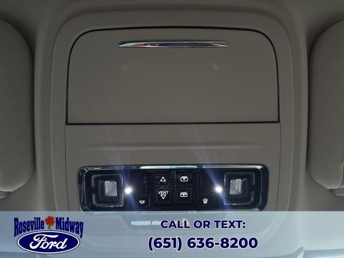 Used 2022 Lincoln Corsair AWD w/ Premium Package image 21