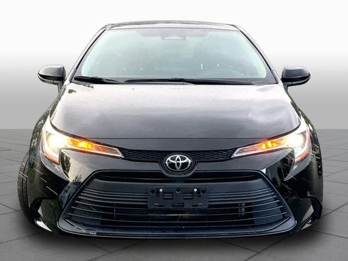 Certified 2023 Toyota Corolla LE FWD image 4