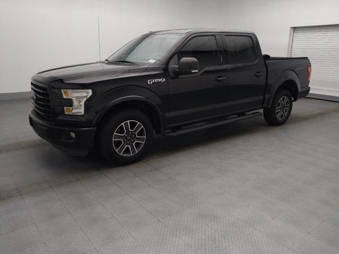 Used 2015 Ford F150 XLT w/ Equipment Group 302A Luxury RWD image 2