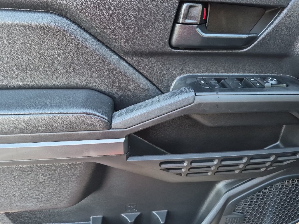 Certified 2024 Toyota Tacoma SR5 AWD/4WD image 11