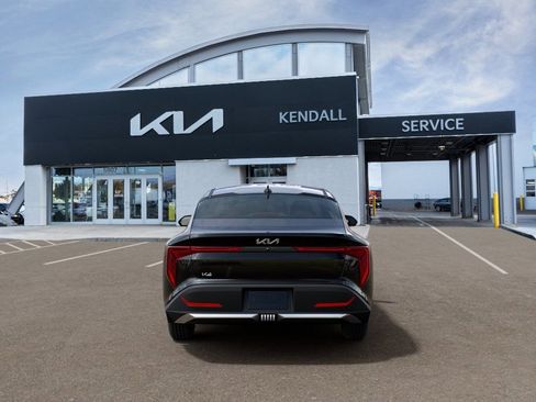 New 2026 Kia K4 FWD image 5