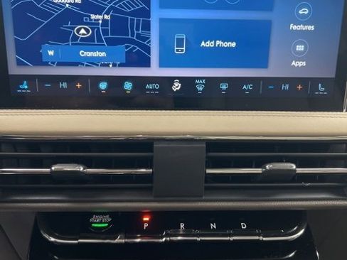 Used 2023 Lincoln Corsair Reserve w/ Equipment Group 201A image 11