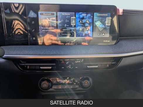 New 2026 Nissan Kicks SV w/ SV Premium Package FWD image 17