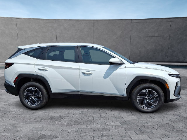 New 2026 Hyundai Tucson Blue SE AWD/4WD image 8