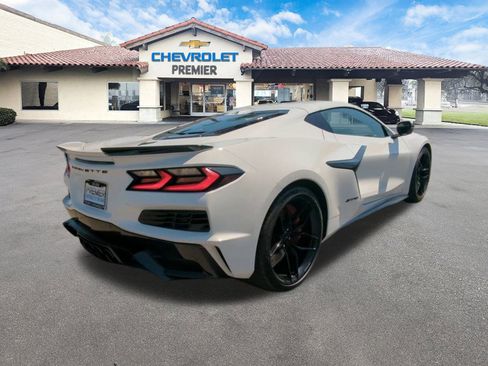 New 2025 Chevrolet Corvette Z06 image 8