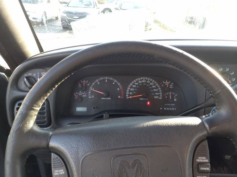 Used 2001 Dodge Ram 1500 Truck 4x4 Quad Cab image 11