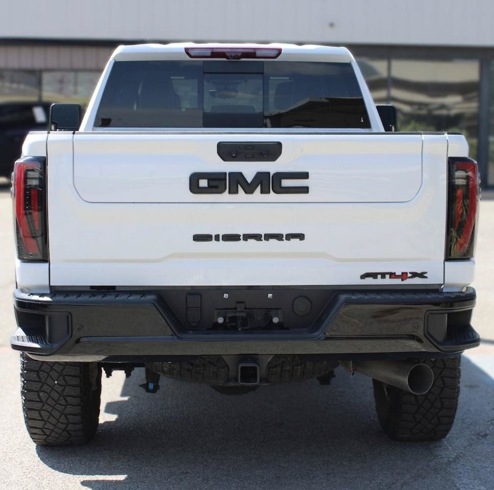 Used 2026 GMC Sierra 2500 AT4X w/ Snow Plow Prep/Camper Package AWD/4WD image 5