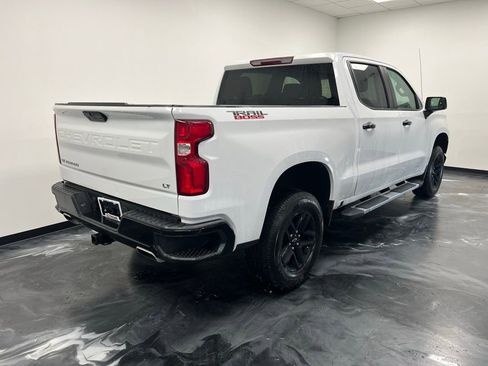 Used 2019 Chevrolet Silverado 1500 LT Trail Boss image 18