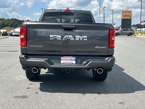 New 2026 RAM 1500 Big Horn AWD/4WD image 9