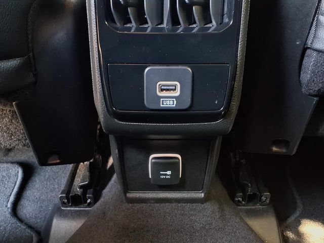 Used 2025 Jeep Compass Latitude AWD/4WD image 11