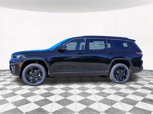 New 2026 Jeep Grand Cherokee L Limited w/ Limited Altitude Package AWD/4WD image 8
