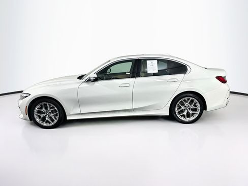 Used 2025 BMW 330i Sedan RWD image 4