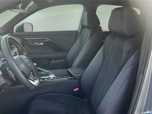 Used 2025 Acura ADX A-Spec image 12