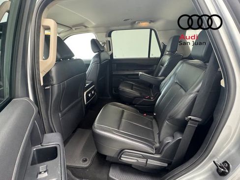 Used 2024 Ford Expedition XLT AWD/4WD image 24