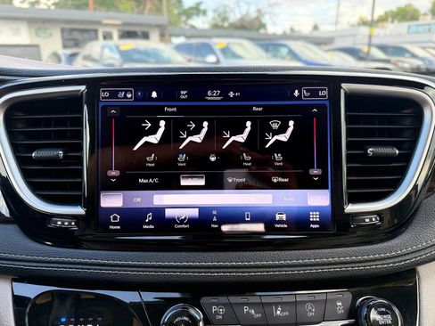 Used 2021 Chrysler Pacifica Limited w/ Premium & Safety Sphere Group AWD/4WD image 37