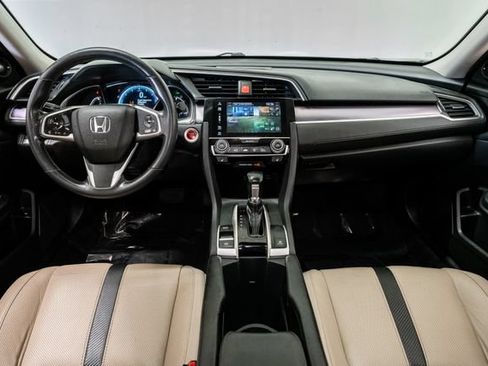 Used 2016 Honda Civic Touring image 31