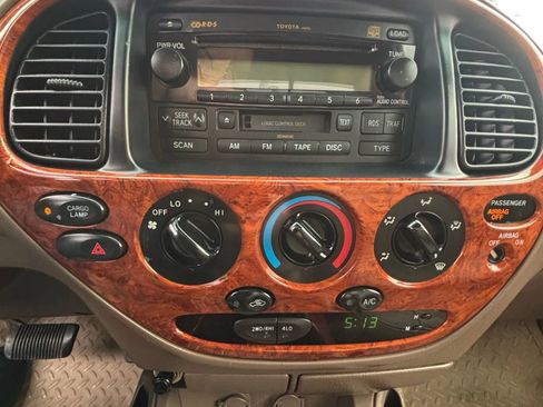 Used 2003 Toyota Tundra Limited image 18