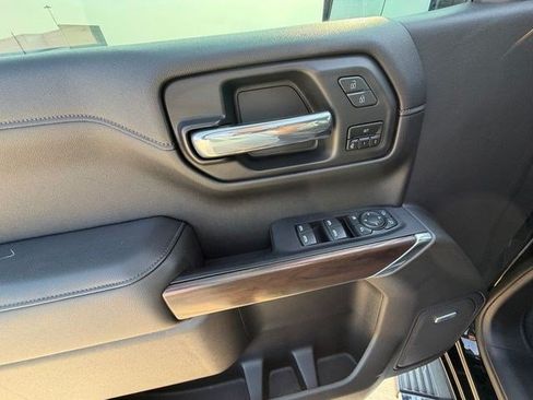 Used 2020 GMC Sierra 1500 SLT AWD/4WD image 11