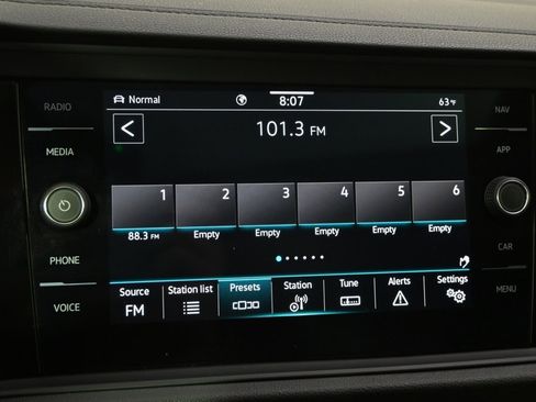 Used 2024 Volkswagen Jetta SEL image 26