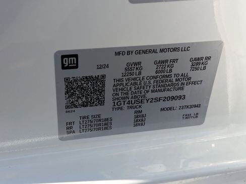 Used 2025 GMC Sierra 3500 Pro w/ 1SA Pro Safety Plus Package AWD/4WD image 33