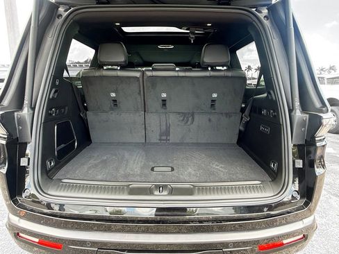 New 2026 Jeep Grand Wagoneer 2WD image 29