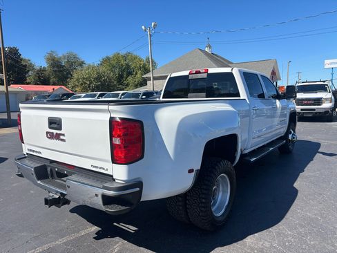 Used 2019 GMC Sierra 3500 Denali w/ Duramax Plus Package image 5