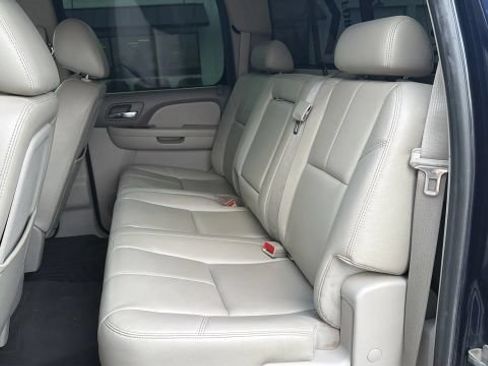 Used 2011 Chevrolet Silverado 2500 LTZ w/ LTZ Plus Package AWD/4WD image 22