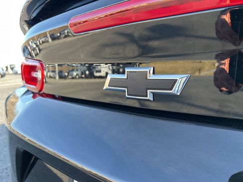 Used 2023 Chevrolet Camaro LT w/ Technology Package image 12