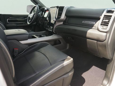 Used 2022 RAM 2500 Laramie AWD/4WD image 17