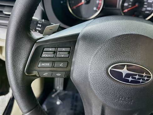 Used 2013 Subaru Crosstrek 2.0i Limited AWD/4WD image 22