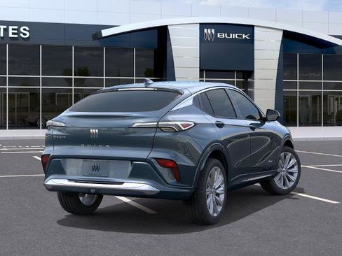 New 2026 Buick Envista Avenir FWD image 4