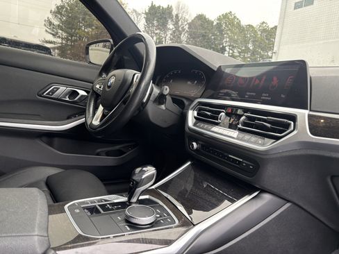 Used 2020 BMW 330i 330i w/ Premium Package image 24