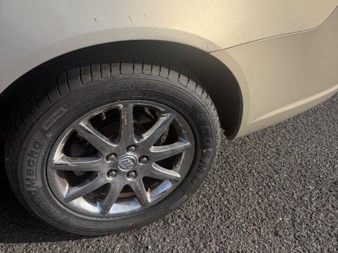 Used 2008 Buick Lucerne CXL w/ Ultra Confidence Package FWD image 17
