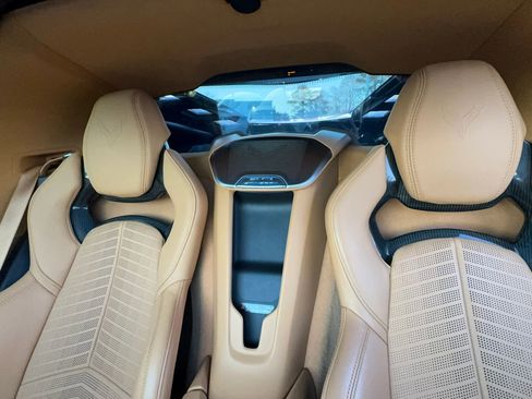 Used 2020 Chevrolet Corvette Stingray Premium Cpe w/ 3LT Preferred Equipment Group image 22